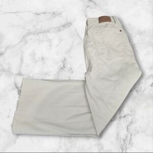 Judy Blue Garment Dyed Eide Leg Crop Jeans